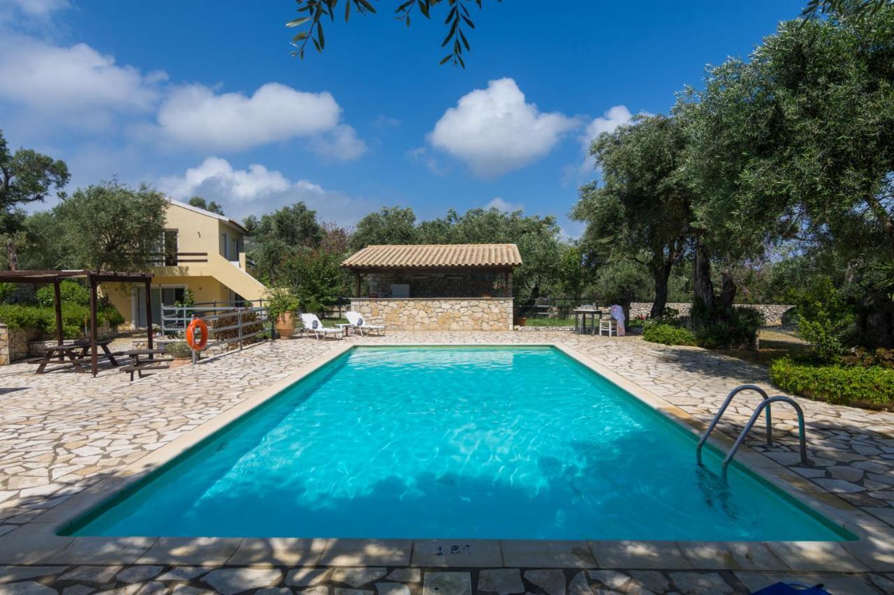 Villa Elaia Suites & Apartments No.7 Gaios Exterior photo