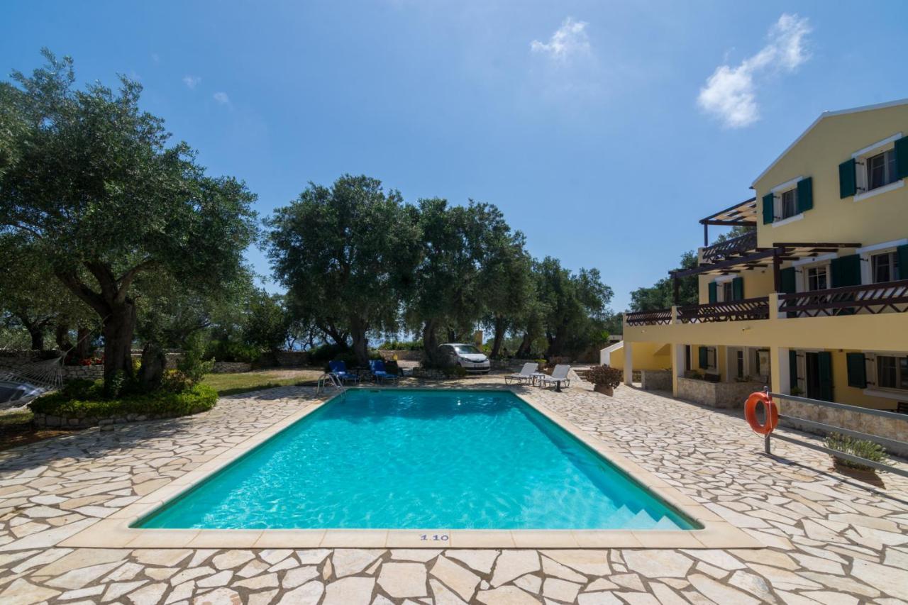 Villa Elaia Suites & Apartments No.7 Gaios Exterior photo
